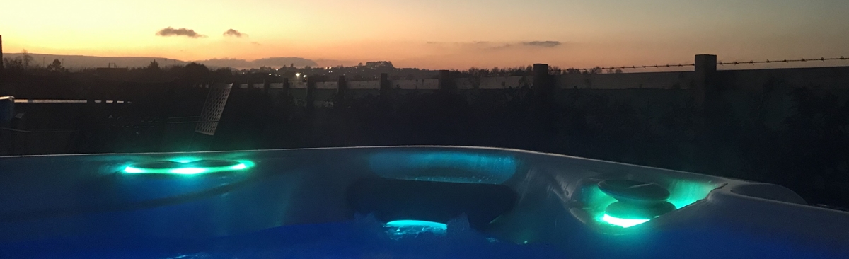 Hot-tub with a view from Partridge Cottage